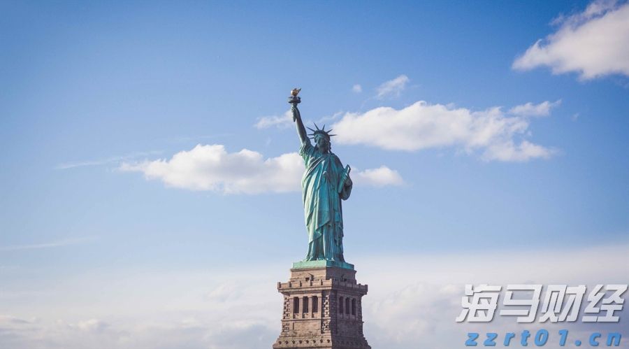 36面锦旗背后的仁心——记“广东好人”李真艮